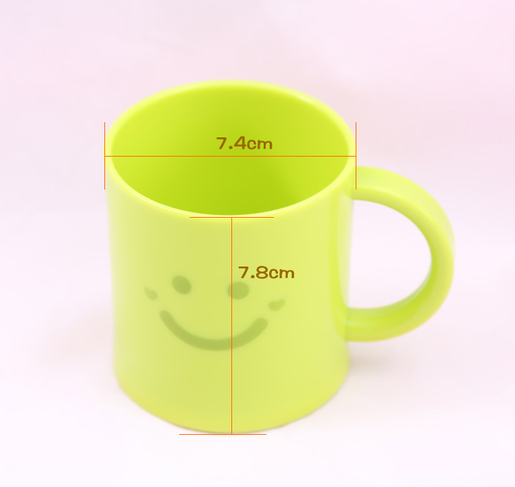 日本KM 创意带手柄漱口杯 塑料牙刷杯子 卫浴室洗漱杯 家用喝水杯在类目 家装主材, 卫浴用品, 卫浴五金/挂件, 杯架/漱口杯中 - 来自Buy2taobao.com提供专业的淘宝代购服务