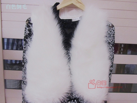 热销皮草 <em>仿狐狸毛长款坎肩背心</em>特价清仓 人造