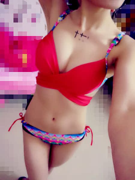亦蔻正品分体三角玫红荧光比基尼女泳衣大小胸聚拢钢托泳装bikini