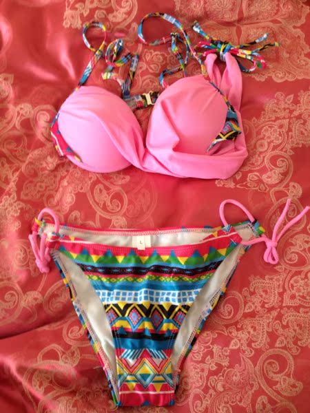 亦蔻正品分体三角玫红荧光比基尼女泳衣大小胸聚拢钢托泳装bikini