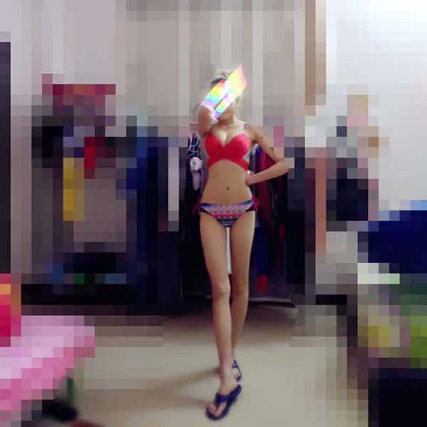 亦蔻正品分体三角玫红荧光比基尼女泳衣大小胸聚拢钢托泳装bikini