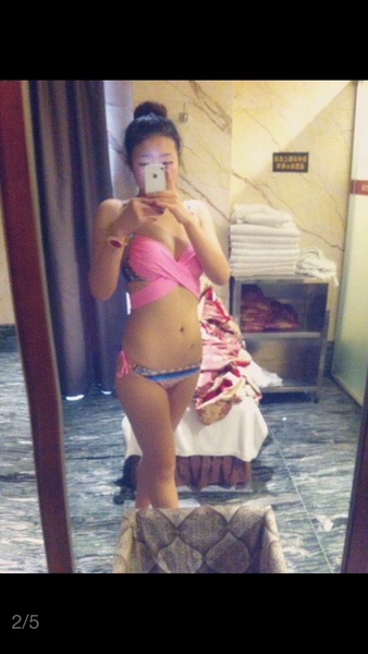 亦蔻正品分体三角玫红荧光比基尼女泳衣大小胸聚拢钢托泳装bikini