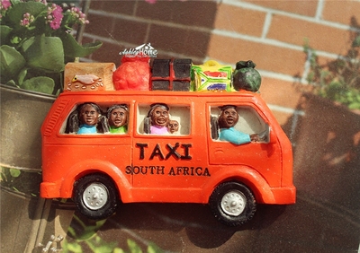 世界旅游纪念冰箱贴 south africa taxi 南非的士出租车 橙色汽车