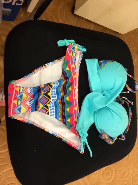 亦蔻正品分体三角玫红荧光比基尼女泳衣大小胸聚拢钢托泳装bikini