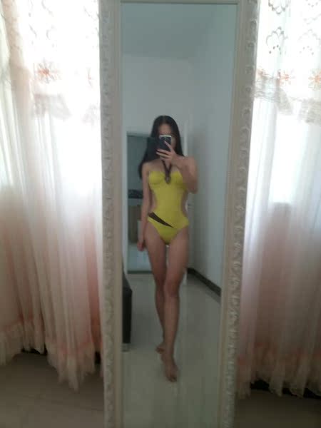 范德安 性感露背泳衣女连体三角 小胸聚拢游泳衣女是温泉大码泳装