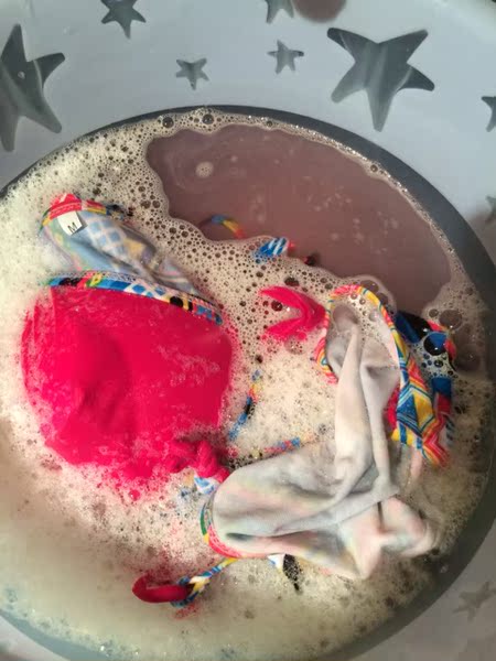 亦蔻正品分体三角玫红荧光比基尼女泳衣大小胸聚拢钢托泳装bikini