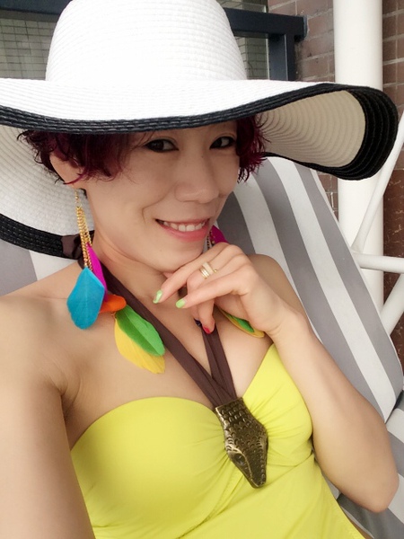 范德安 性感露背泳衣女连体三角 小胸聚拢游泳衣女是温泉大码泳装