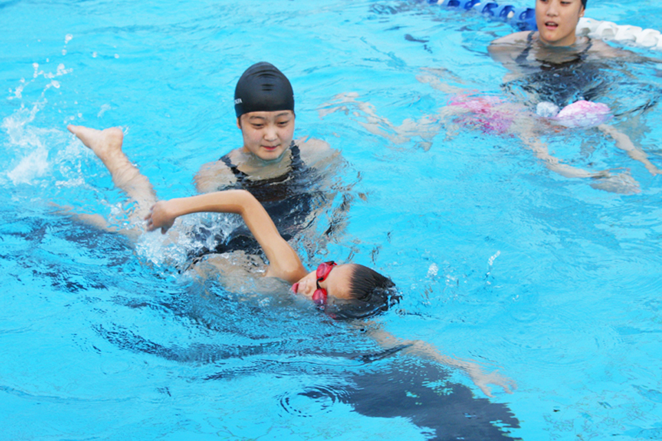 仅330元!抢原价400元[云悦游泳]游泳培训课程