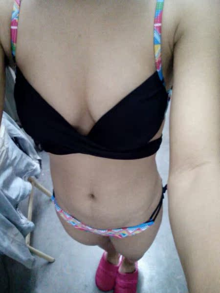 亦蔻正品分体三角玫红荧光比基尼女泳衣大小胸聚拢钢托泳装bikini