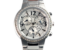 Señoras reloj de acero noble y generoso bien de moda blanco anillo de diamantes requeridos