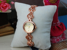 Damas de la nobleza y la bella rosa relojes de oro fino reloj pulsera de señora