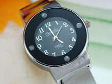 Corea caliente reloj negro pulsera reloj pulsera moda para mujer temporada
