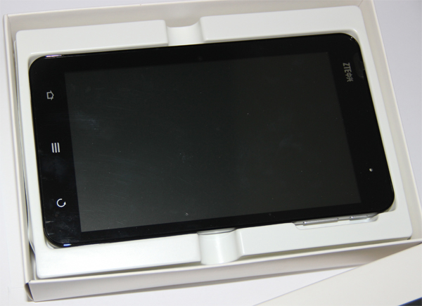 Планшет ZTE V9 3G V9 Планшет ZTE V9 3G V9