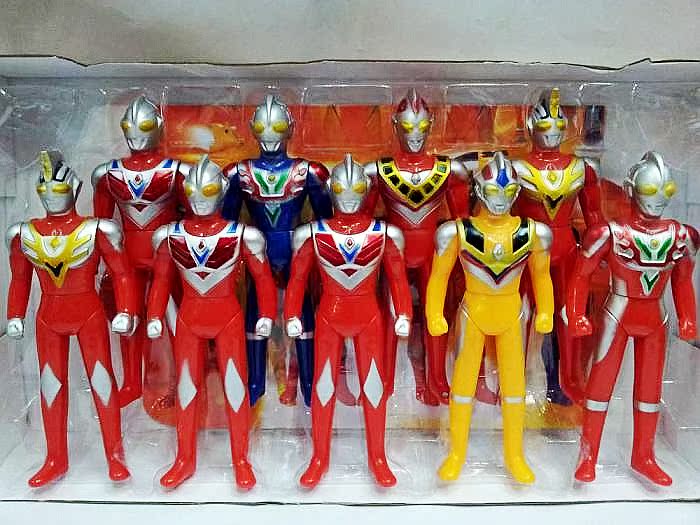 Ultraman игруша 588 Ultraman игруша 588